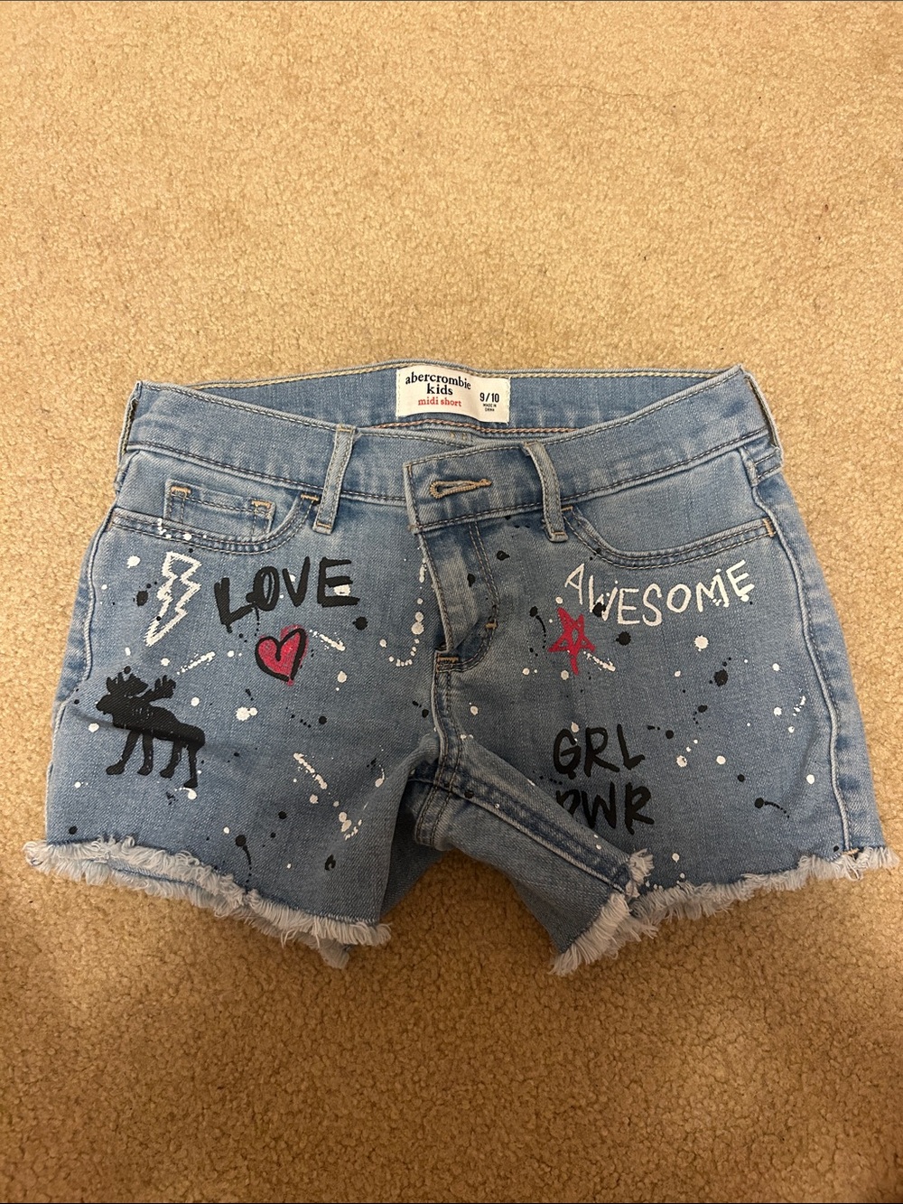 Abercrombie Kids Light Blue Painted Denim Kid’s Shorts - Picture 1 of 3
